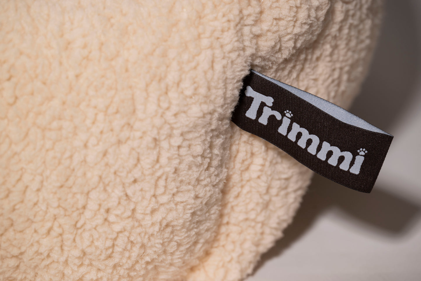 Teddy dog bed