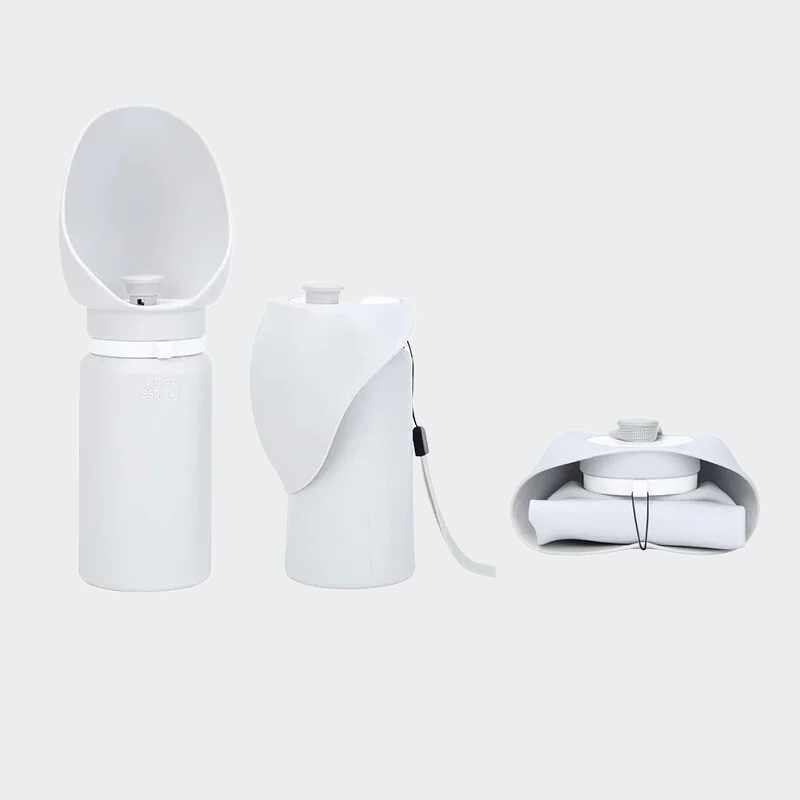 Drinking bottle on the go