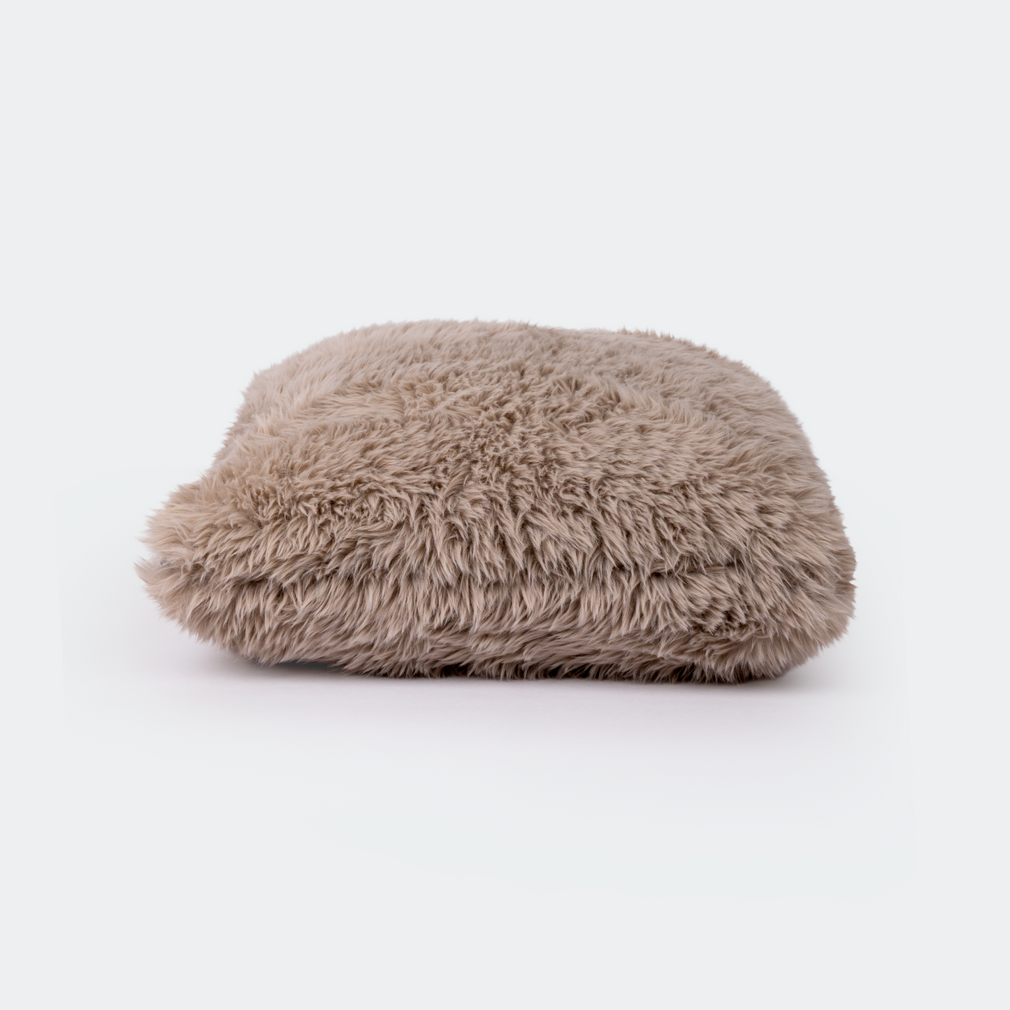 Interieur kussen faux fur zand